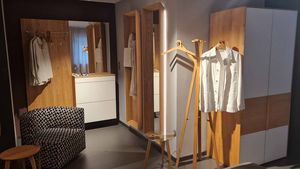 Team7-Dortmund-Ausstellung-Slider-cubus-Diele-Eiche TEAM 7-cubus Diele in Eiche Naturöl in der Ausstellung von TEAM 7 in Dortmund