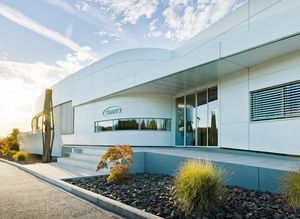 Ingresso dello stabilimento TEAM 7 di Pram Ingresso dello stabilimento TEAM 7 di Pram