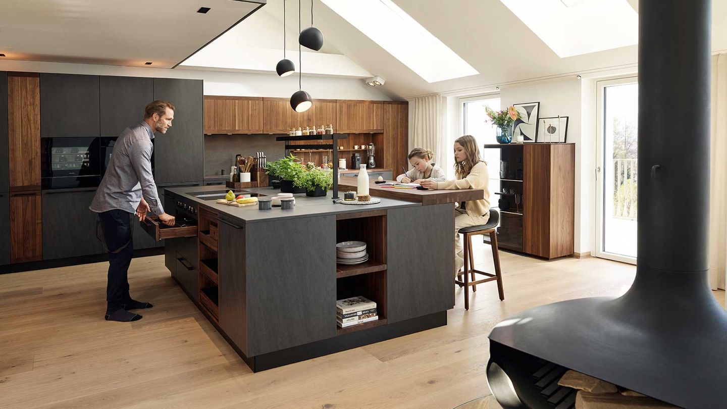 Cucinare assieme nella cucina echt.zeit Cucinare assieme nella cucina echt.zeit