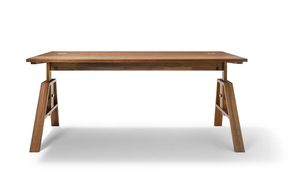 Höhenverstellbarer Schreibtisch atelier in Nussbaum Höhenverstellbarer Schreibtisch atelier in Nussbaum