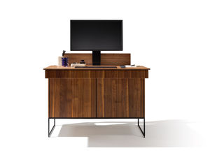 front view: filigno writing desk with monitor lift in walnut with metal frame base in matt black by TEAM 7 front view: filigno writing desk with monitor lift in walnut with metal frame base in matt black by TEAM 7