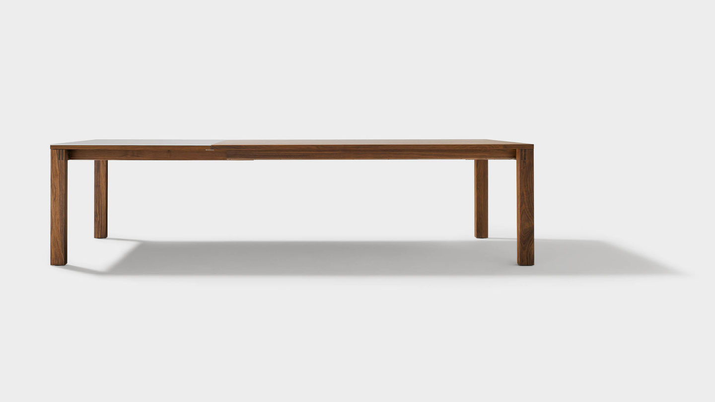 Table de salle à manger extensible en bois massif magnum 