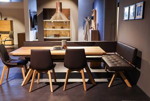 yps Tisch und Eckbank mit lui Stühlen. yps Tisch und Eckbank mit lui Stühlen.