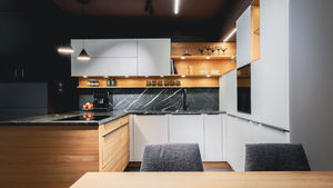 linne Küche seitlich im TEAM 7 Flagshipstore Küche München linne Küche seitlich im TEAM 7 Flagshipstore Küche München