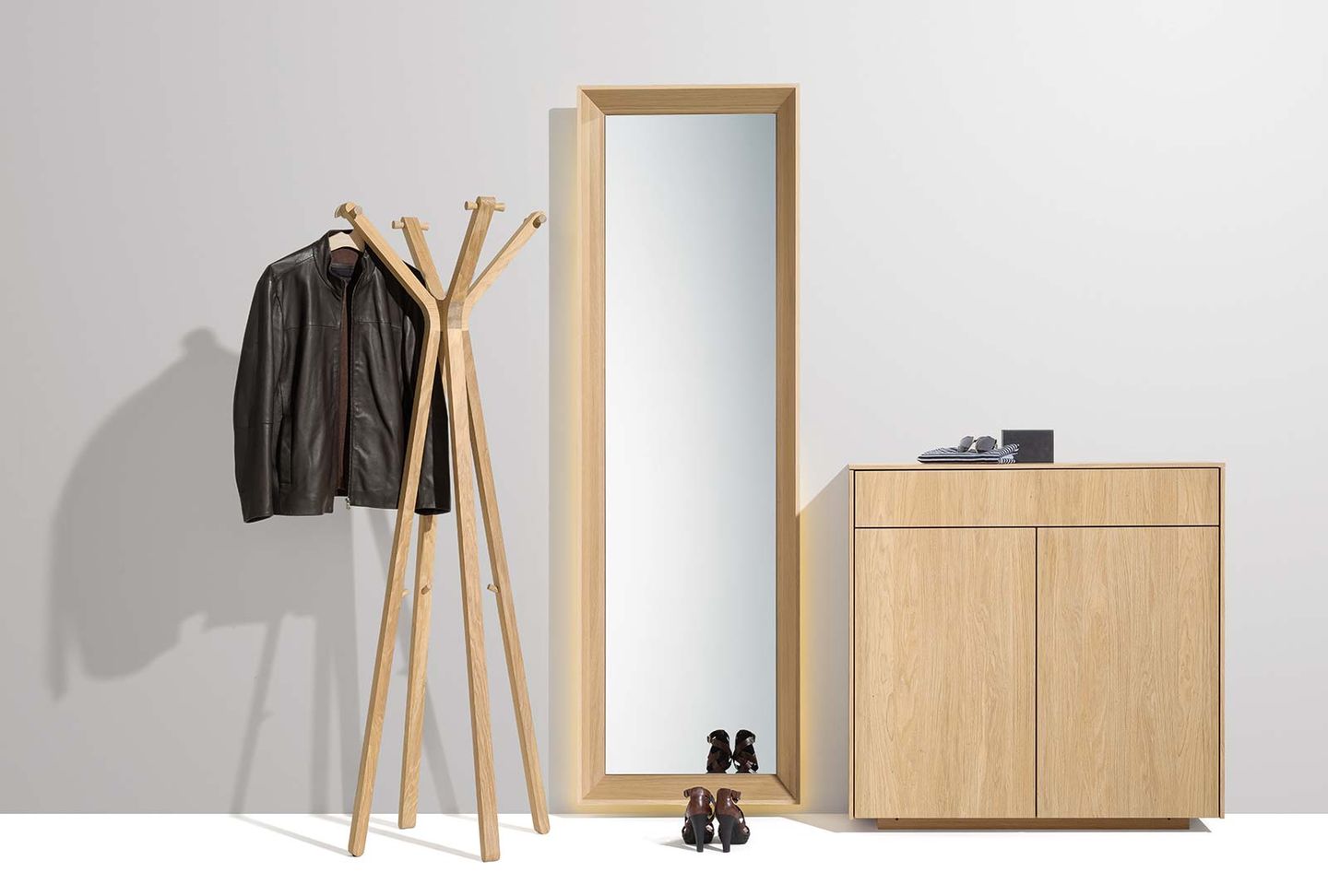 meuble de vestibule filigno avec portemanteau hood en chêne huile blanche