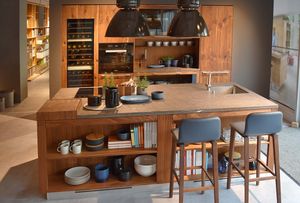 Naturholzküche loft in Nussbaum im TEAM 7 Store Stuttgart Naturholzküche loft in Nussbaum im TEAM 7 Store Stuttgart