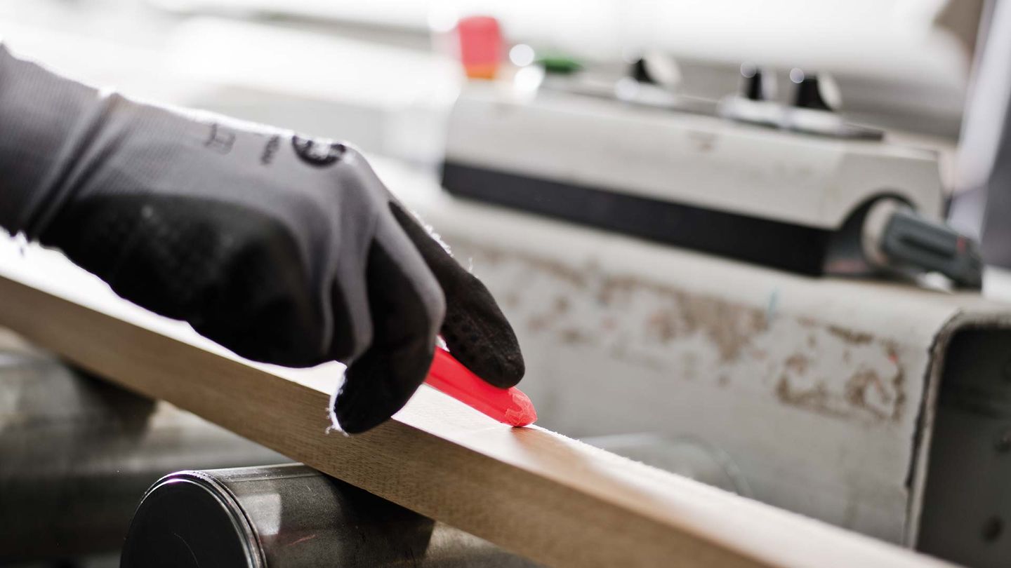 Collaboratori TEAM 7 marchiano il legno Collaboratori TEAM 7 marchiano il legno