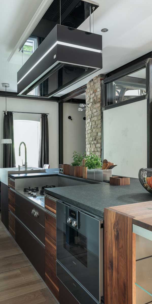 linee Kücheninsel in Nussbaum von TEAM 7 Düsseldorf linee Kücheninsel in Nussbaum von TEAM 7 Düsseldorf