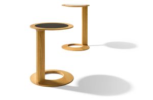 Beistelltisch loup von TEAM 7 für den Wohn- und Schlafbereich Beistelltisch loup von TEAM 7 für den Wohn- und Schlafbereich