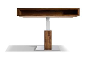 Massiver Couchtisch lift in Nussbaum von TEAM 7 Massiver Couchtisch lift in Nussbaum von TEAM 7