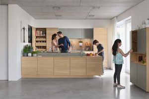 Massivholzküche filigno in Eiche