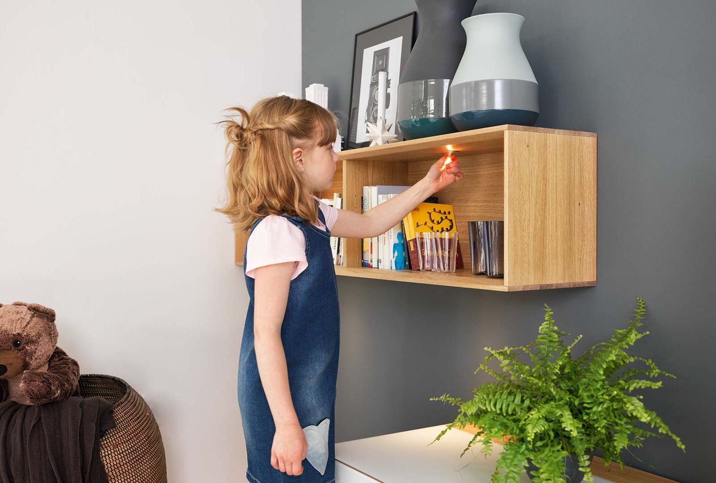 Paroi murale cubus pure en bois naturel avec éclairage LED Paroi murale cubus pure en bois naturel avec éclairage LED