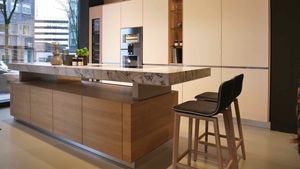 Designerkochinsel im TEAM 7 Store Hamburg Designerkochinsel im TEAM 7 Store Hamburg