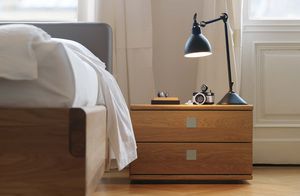 Nachtkästchen nox aus Naturholz von TEAM 7